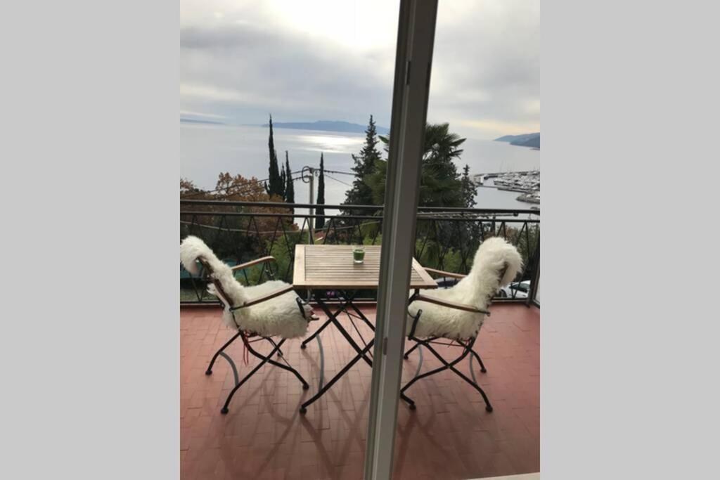 Breathtaking Sea View App For 2+1, Bbq ...... Apartment Opatija Bagian luar foto